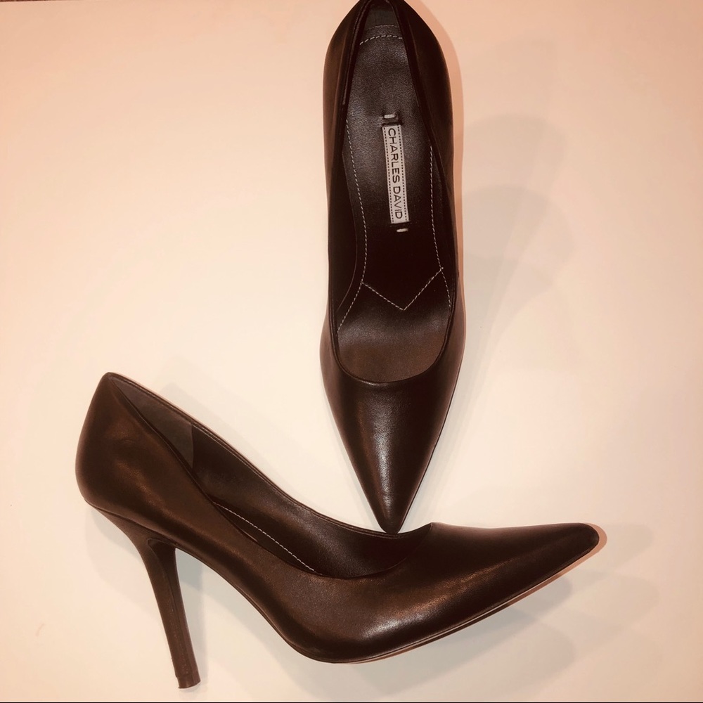 Black Charles David Pumps Size 8 1/2